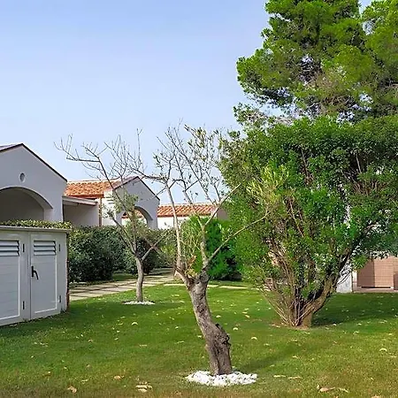 Maristesi Suites&rooms מלון סיניסקולה